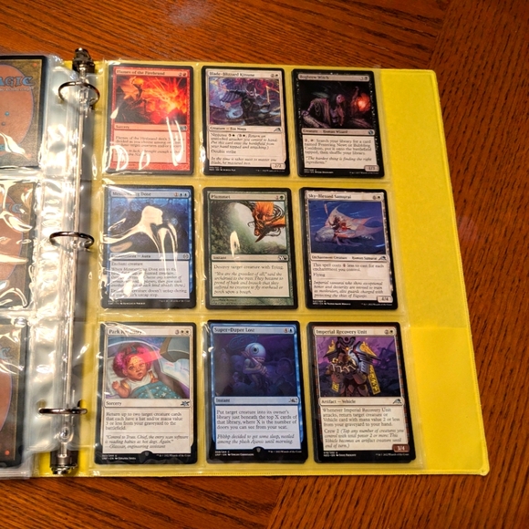 Magic Cards Binder MTG Collection Magic The Gathering Trading Cards Lot WOTC - Picture 10 of 11